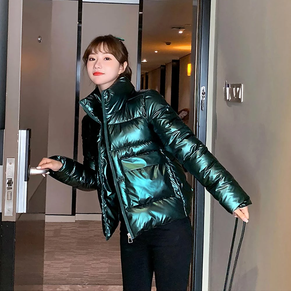 

Парка женская зимняя с воротником-стойкой, на осень/зиму