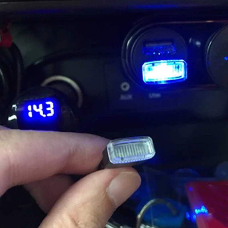 Автомобильная лампа для грузовика подсветка с USB портом 20000 часов синяя 20*16 мм