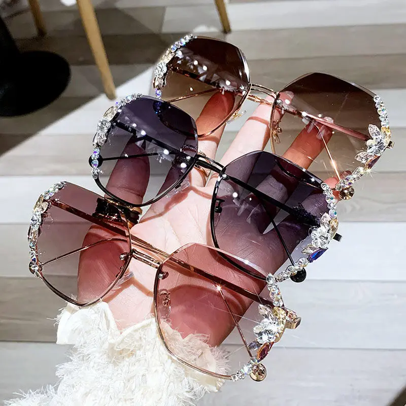 

Luxury Rimless Sunglasses Women Fashion Brand Desinger Personality Bling Dianond Sun Glasses Vintage Shades Gradient Lens Uv400