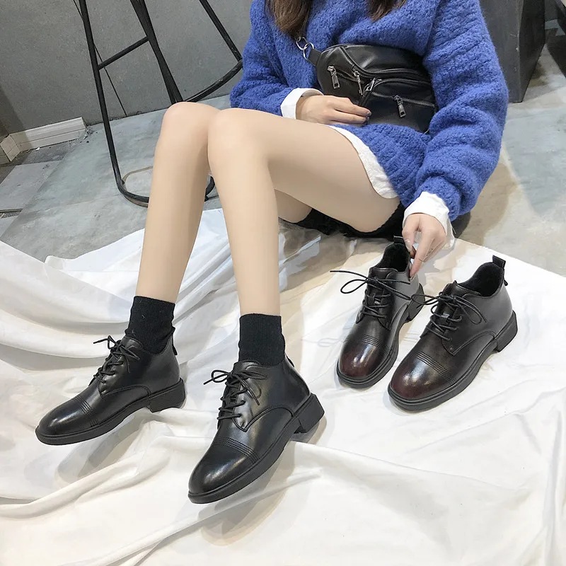 

Women Patenter Leather Tassel Oxfords Ladies Flat Lace Up Sewing Fashion Shoes Female Casual Comfort Brogue Shoe W35-57