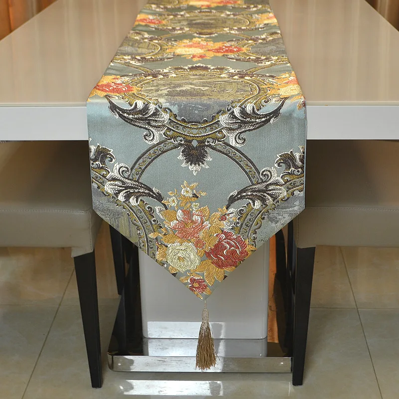 

Fashion European Style Ancient Bronze Mirror Flower Table Runner Luxury Classical Table Runner Best Table Decoration