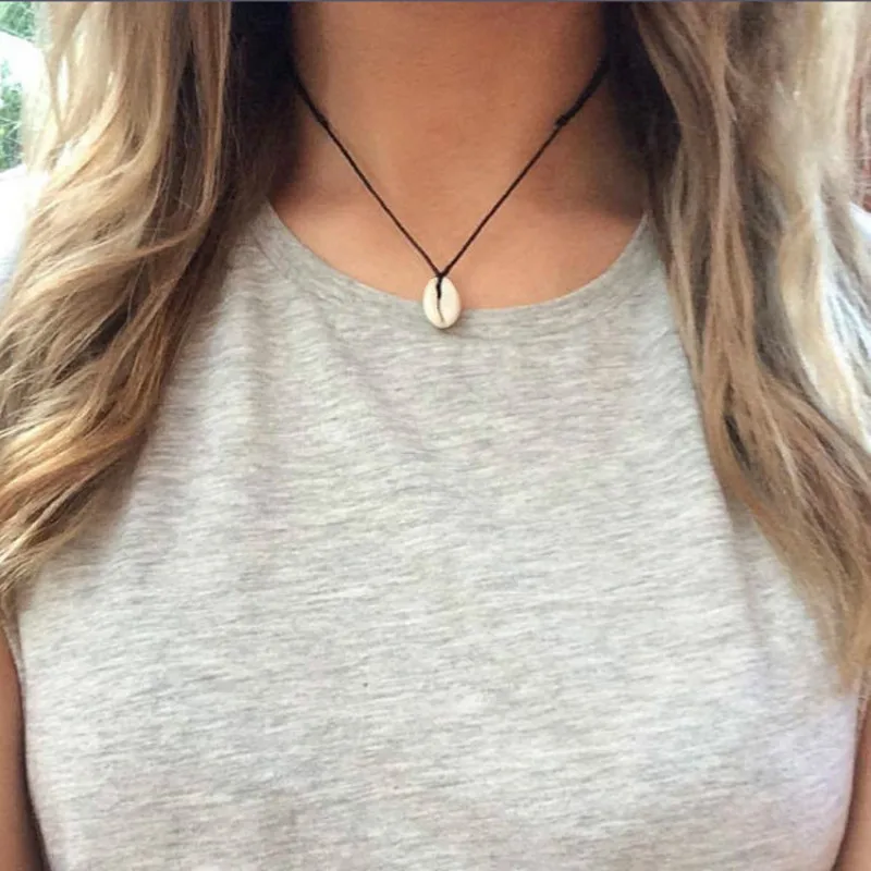 

Fashion Women Natural Sea Shell Necklace Adjustable Black Rope Bohemian Choker Necklace Boho Summer Beach Jewelry