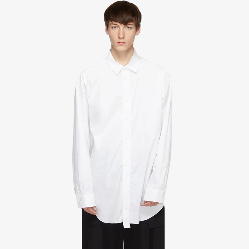 Мужская и мужская рубашка средней длины белая с потертостями дизайнерская