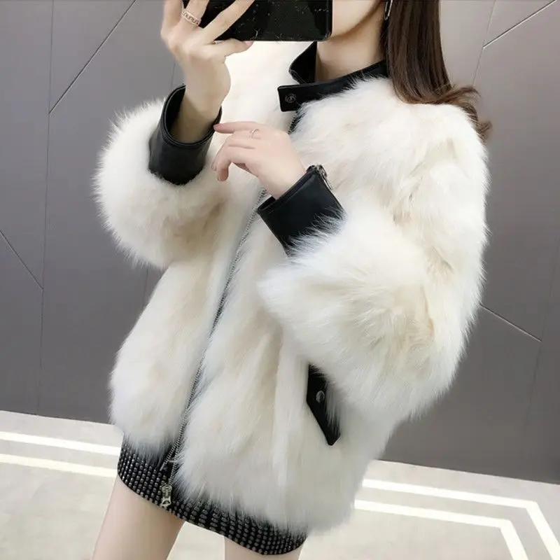 

Autumn and winter Korean imitation fox fur stitching PU leather fashion thick imitation fur Slim was thin plush jacket women