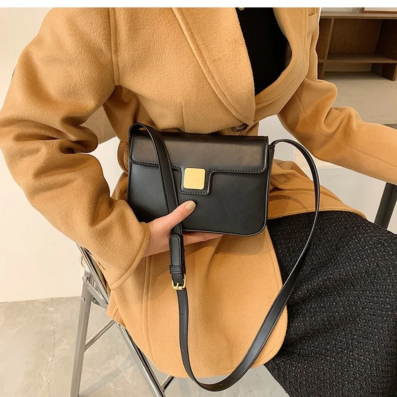 

2020 autumn and winter new fashion ladies all-match messenger bag texture PU single shoulder small square bag small bag female