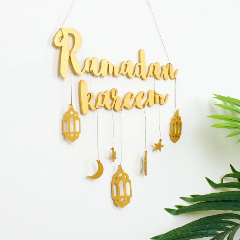

Gold Black Muslim Banner Ramadan Decoration Kareem Alphabet Wall Hanging Decor Eid Mubarak Ramadan Decor Moon Wooden Pendant
