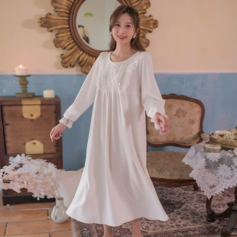 Пижама женская зимняя теплая с длинным рукавом в стиле принцессы Милая Кружевная