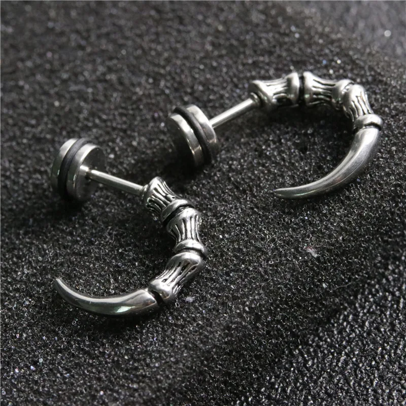 1pc Vintage Boutique Stainless Steel Eagle Claw Bone Earrings Punk Style Trend Hip Hop Men's Women's Party Jewelry |