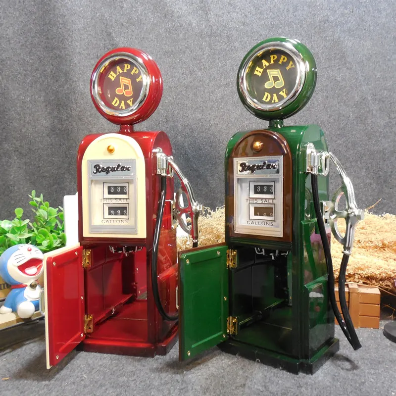 

Retro Gas Station Design Music Box Hand Crank Bar Restaurant Home Decoration Ornaments Best Christmas Gift Birthday Gift ZM902