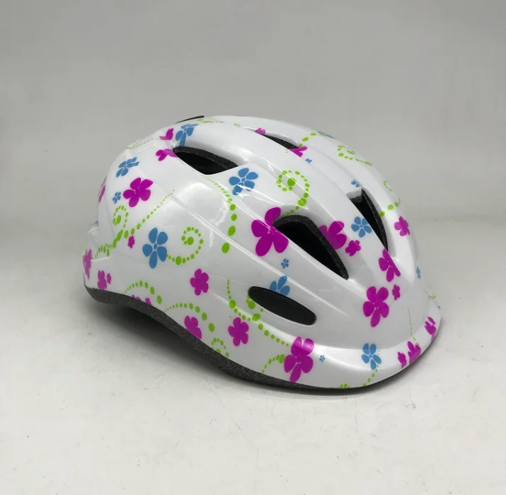 

Children's lightweight riding helmet skating helmet with adjuster