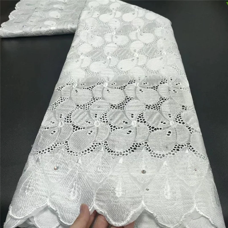 

Cotton Lace Fabric High Quality Nigeria Lace 2021 Swiss Voile Lace Fabric Embroidered African Dry Lace For Wedding Dress 10L