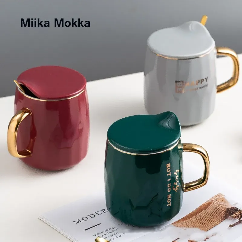 

Простая кофейная кружка с крышкой и ложкой, керамическая кружка с английским принтом, кружка для воды с золотой инкрустацией, кружка для мол...