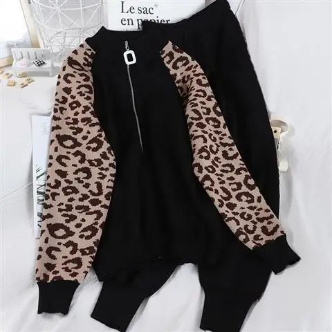 

Spring New Style Stand-up Collar Stitching Leopard Print Long-sleeved Knitted Cardigan High Waist Two-piece Suit Women Trendy