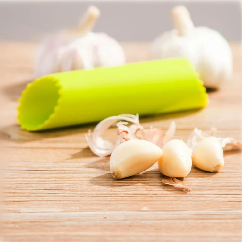 Красочные силиконовые Овощечистка легко пилинг трубка чеснок Магия кухонные