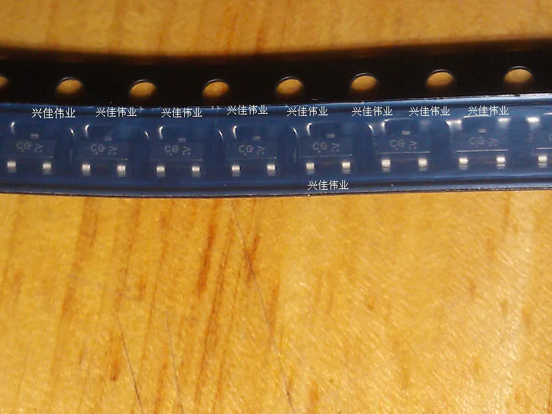 

Original 50pcs/ LBAS70-04LT1G CG SOT23