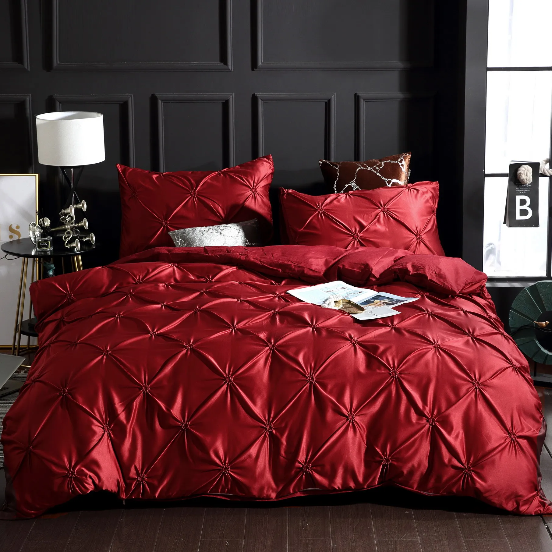 

Satin Silk Comforter Bedding Set Luxury Comfortable Adult Bedding Linens Red Gray Bed Cover Twin Bed Duvet Cover Set Pillowcases