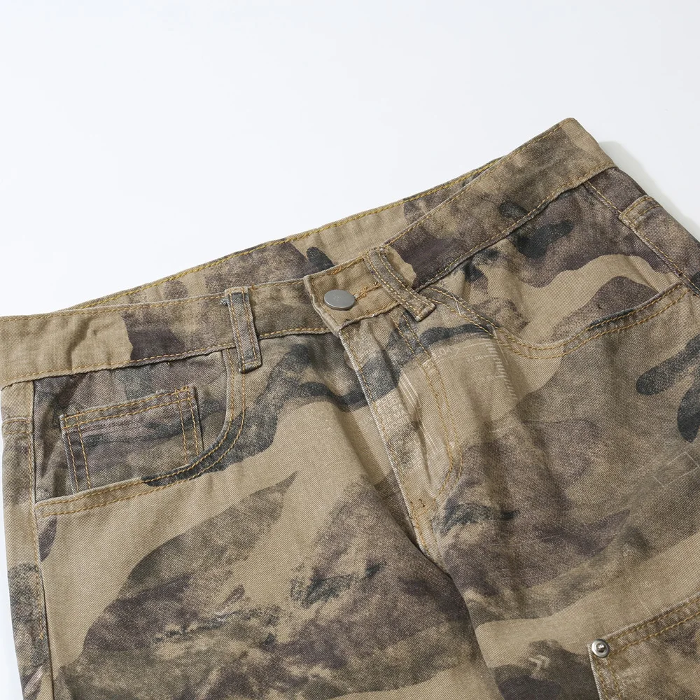 2021 Outdoor Chain Decoration Camouflage Straight Men Cargo Jeans Trousers Casual Loose Military Tactical Pants Pantaloni Uomo