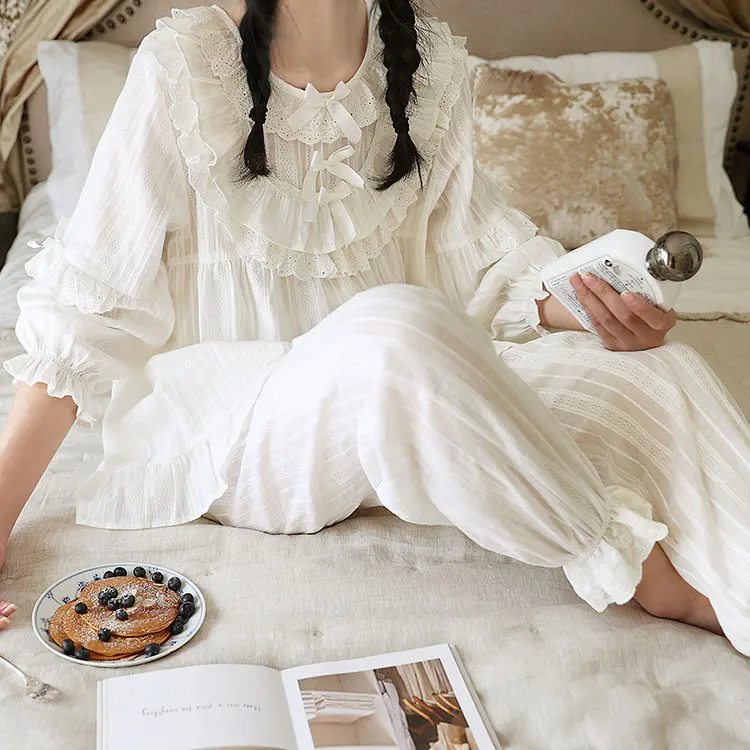 

Cute Women Princess Ruffle Pajama Sets Tops+Pants Vintage Lady White Jacquard Cloth Pyjamas Set Victorian Girl's Home Sleepwear