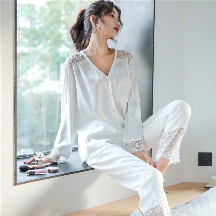 

New solid color lace sexy ladies ice silk pajamas silk suit silk sleepwear set