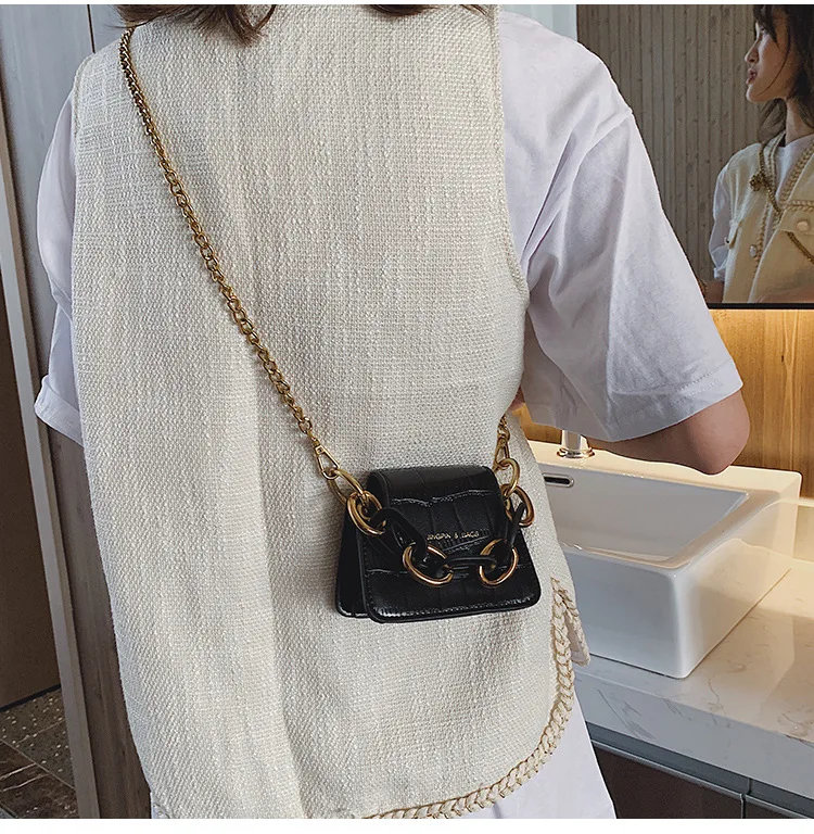 Fashion Mini Saddle Women Shoulder Bags Designer Brand Acrylic Chain Handbags Luxury Pu Leather Female Crossbody Bag Small Purse