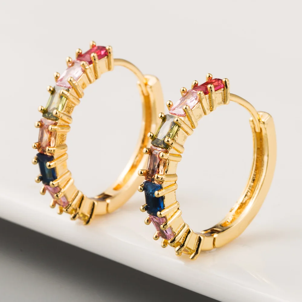 

Women's High Quality Bohemia Big Rainbow Hoop Earrings Dazzling Multicolor Cubic Zirconia Stud Charming Earring Pierce Jewelry
