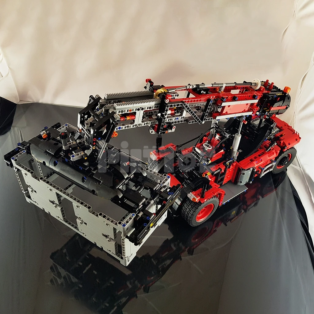 Moc-56222 большой контейнер, фронтальный кран, 3500 шт., технология сращивания строительных блоков в сборе, Новогодний подарок (art.: 3920ba8a9ff2e) - 3920ba8a9ff2e