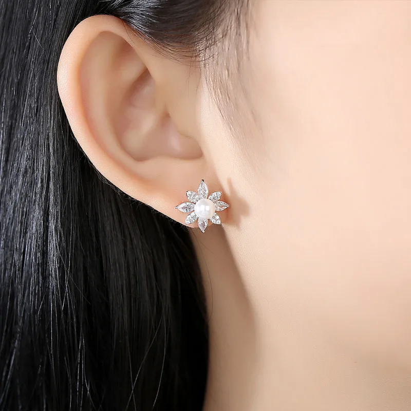 

SLBRIDAL Copper Alloy Cubic Zirconia Pearls Stud Earrings CZ Earring Wedding Bridal Earring Fashion Jewelry Girls Women Earrings