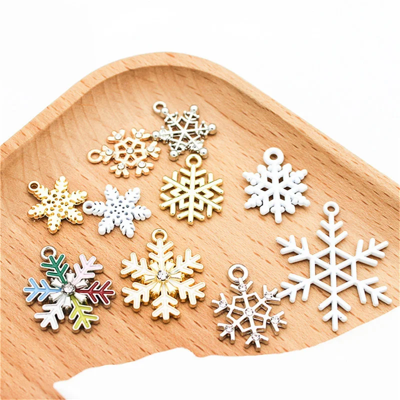 

10 шт., подвески из сплава в виде снежинок