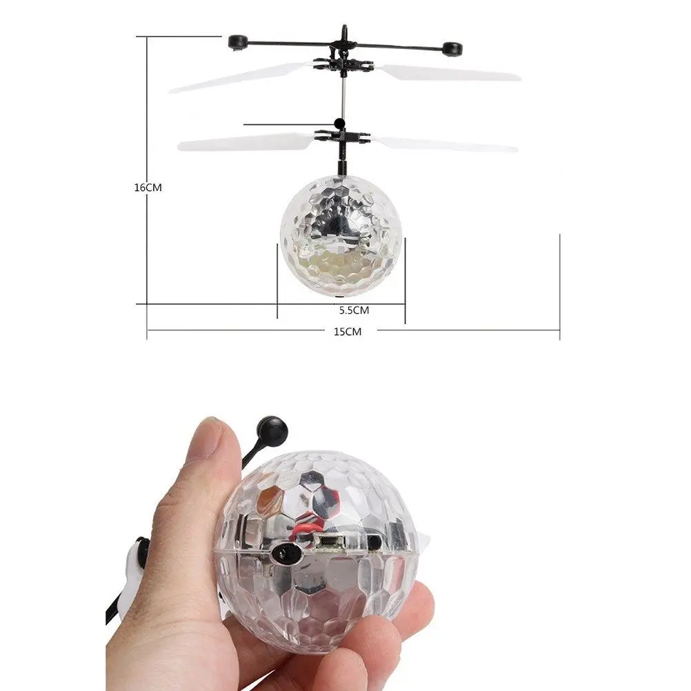 Летающий мяч светодиодный мигающего освещения Футбол Inflared Сенсор Управление