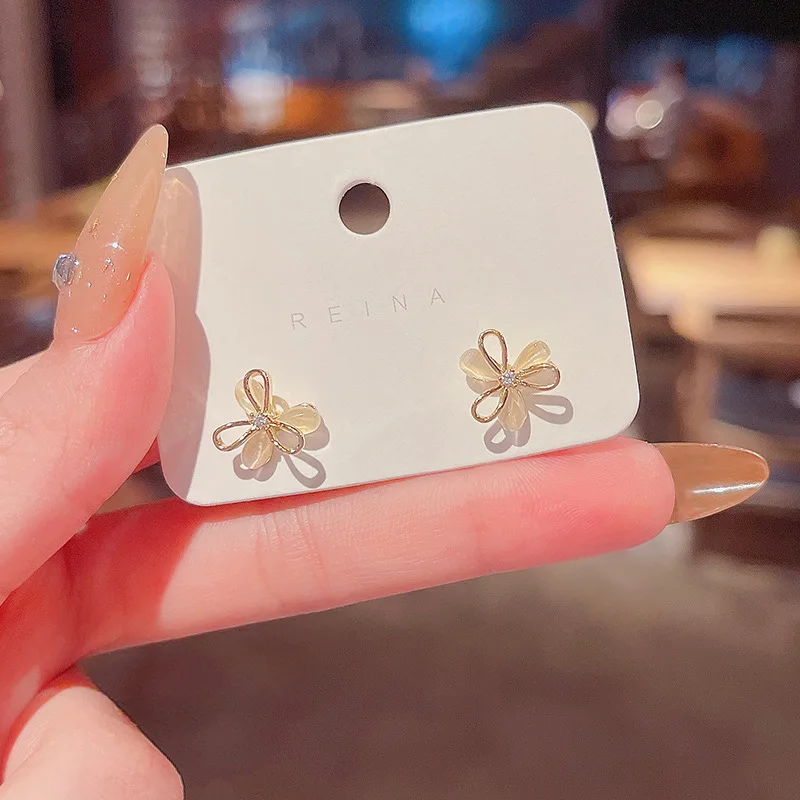 

Женские серьги-подвески из серебра 2021 пробы, с цветком