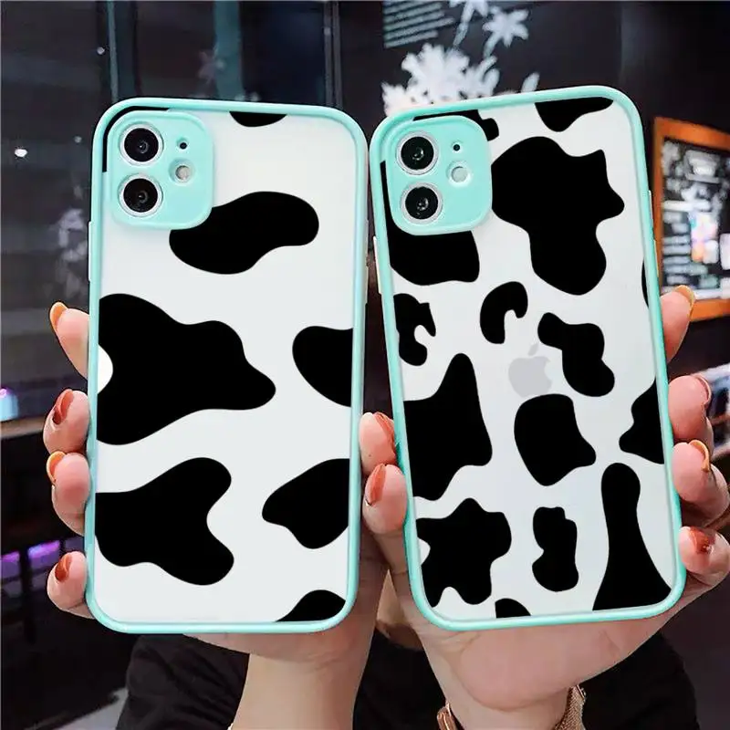 

White Black Cow Symbol Pattern Print Phone Case Matte Transparent for iPhone 7 8 11 12 s mini pro X XS XR MAX Plus cover funda