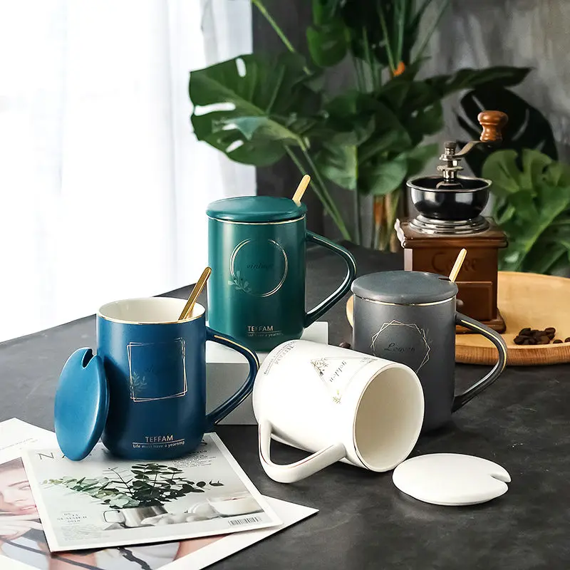 

Кружка в скандинавском стиле с крышкой и ложкой, пара чашек, керамическая чашка с ручкой, Подарочная чашка, пара креативных подарочных короб...