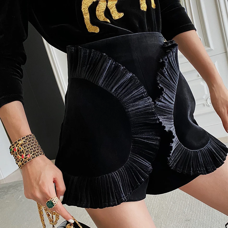 Sexy Black Ruffle Velvet Shorts 2021 New Autumn Women's Fashion Elegant Club Party Slim Shorts Elegant Christmas