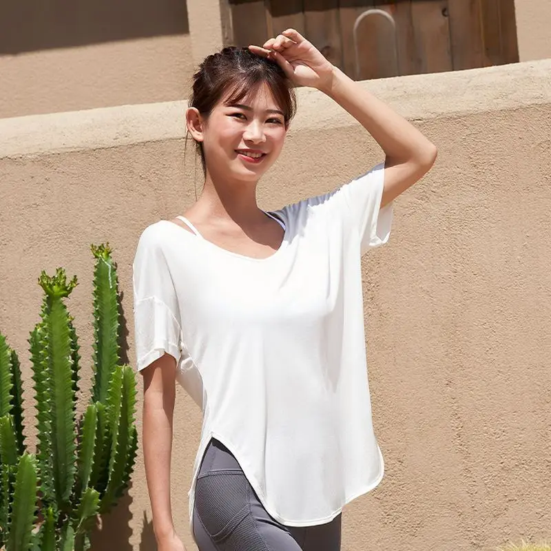 

Спортивная футболка женская с коротким рукавом, свободная тонкая быстросохнущая дышащая удобная одежда для занятий йогой, бега, фитнесом