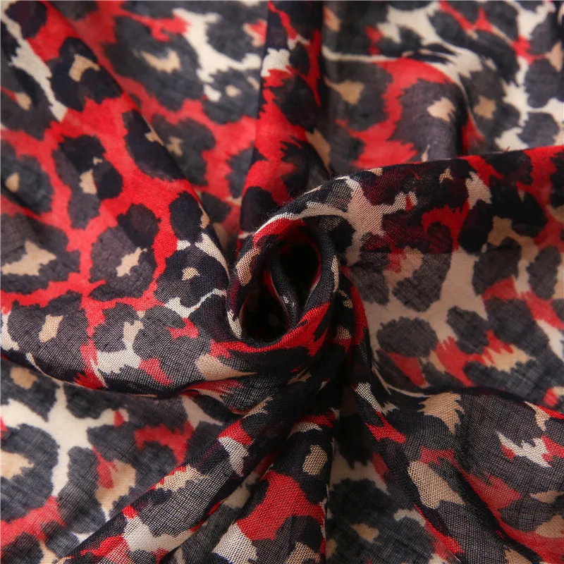 

2020 Spain Luxury Brand Sexy Leopard Dot Tassel Viscose Scarf Women Print Shawls and Wraps Pashmina Stole Muslim Hijab 180*90Cm