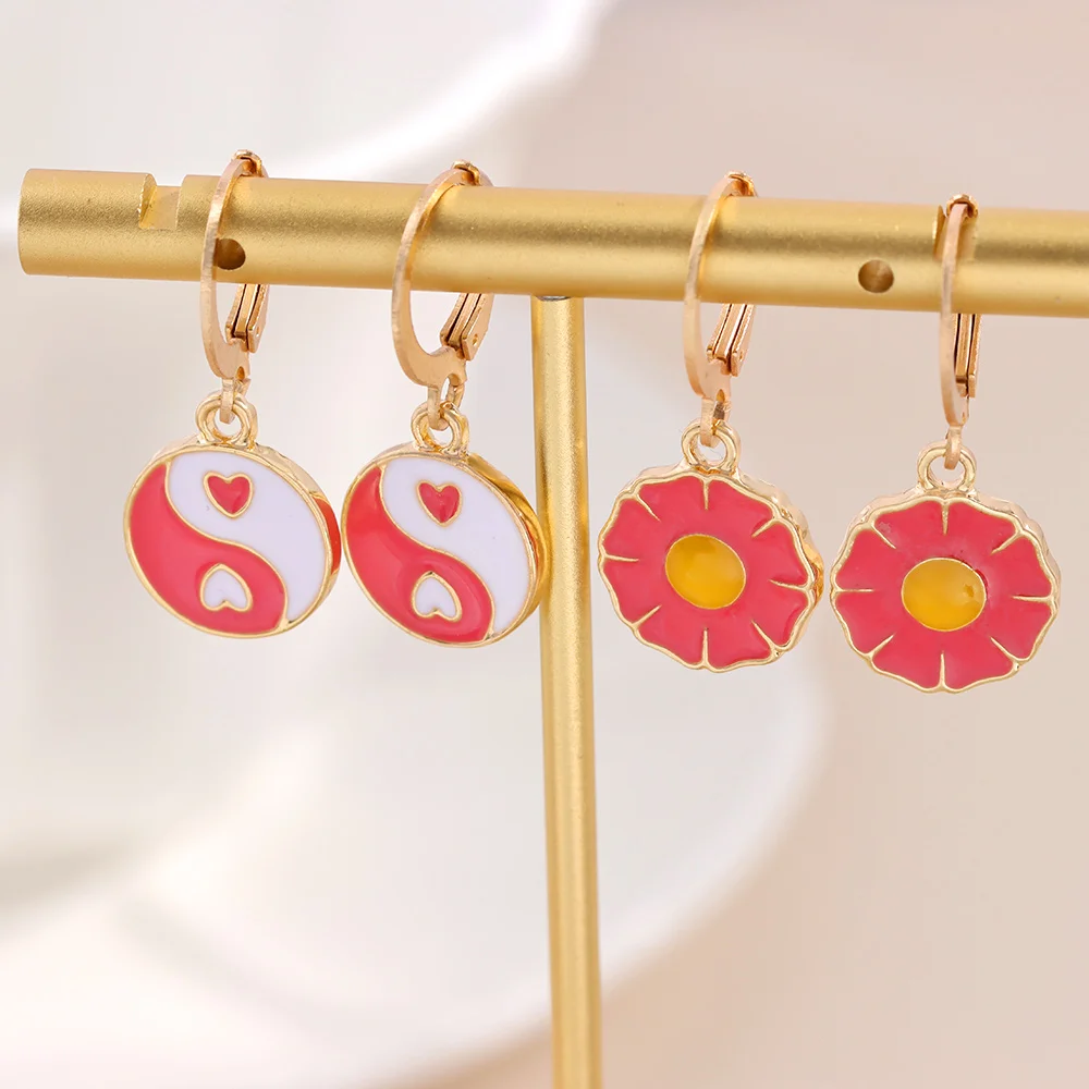 

Flatfoosie New Fashion Bagua Yin Yang Tai Chi Drop Earrings for Women Colorful Enamel Flower Dangle Earrings 2021 Korean Jewelry