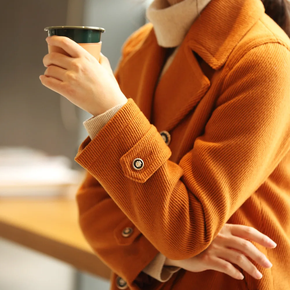 

Осенне-зимняя двубортная шерстяная хлопковая саржевая повседневная короткая куртка с отложным воротником пальто для женщин