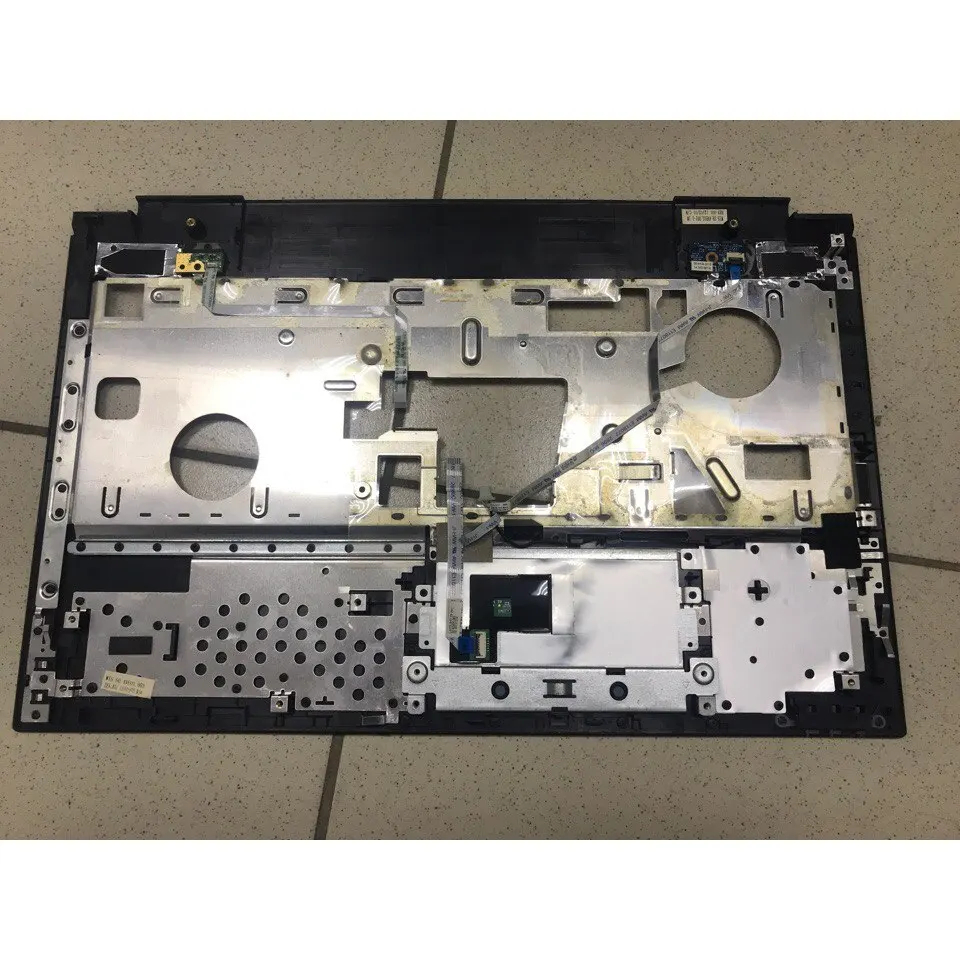 Верхняя часть корпуса ноутбука палмрест Lenovo B570 / 39.4VE01 001 60.4VE03.001|Комплектующие для