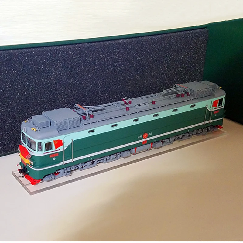 Рисунок 5 - Модель бронзового поезда 1/87