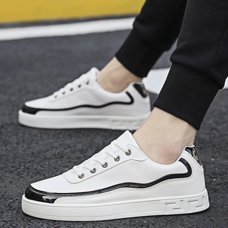 2. Весенняя Мужская обувь MacBook. Спортивные кроссовки. Мужские повседневные белые