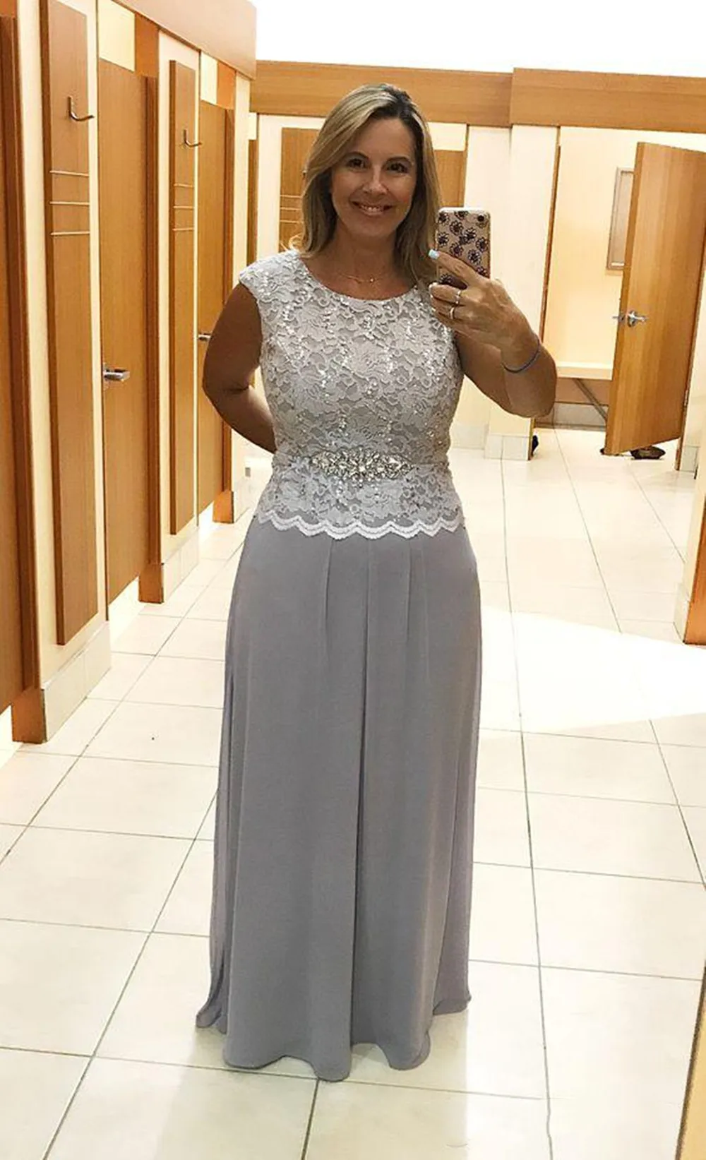 

Summer Silver Mother Of Dride Bresses Jewel Top Sequin Lace Embellished Groom Mother Dress Elegant Floor Length Chiffon Outfits