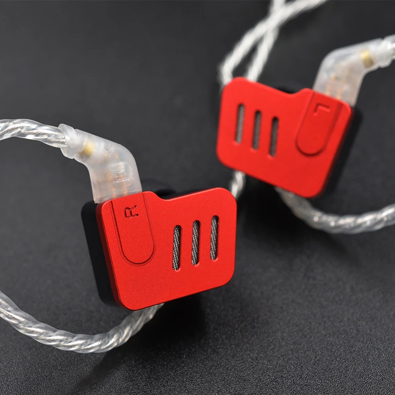 

Ready KZ ZSX ZS10 PRO Lightning Silver Plated Upgrade Earphones Cable for ZST ZS10 ES3 ES4 AS10 BA10 ZS6 ZS5 ED16 MMCX Pin