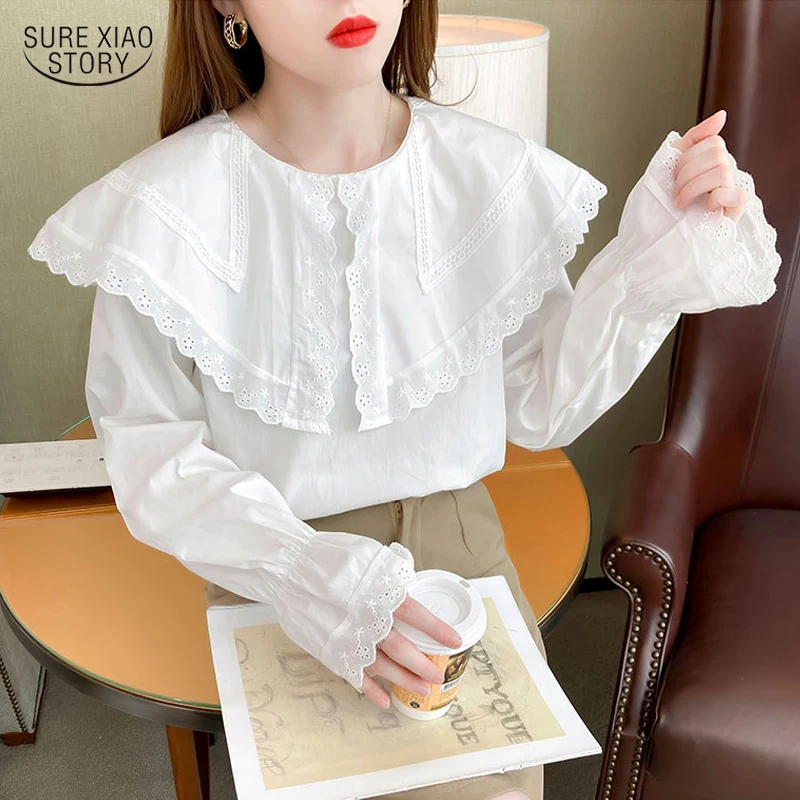 

2022 Flare Sleeve Loose Elegant Blouse Women Tops Autumn Big Lapel Sweet Women's Blouse Hollow Out Lace White Shirt Blusas 17265