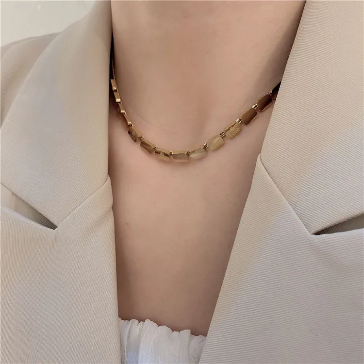 Изящные Подвески с надписью Love маленькое кубическое ожерелье-змея золотая