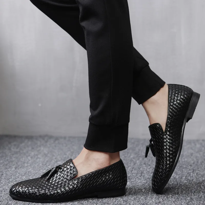 

2020 New Men's Shoes Breathable Shoes Luxury Tassel Weave Comfortable Men's Flat Shoes Men's Oxford Casual Shoes Large Size 48