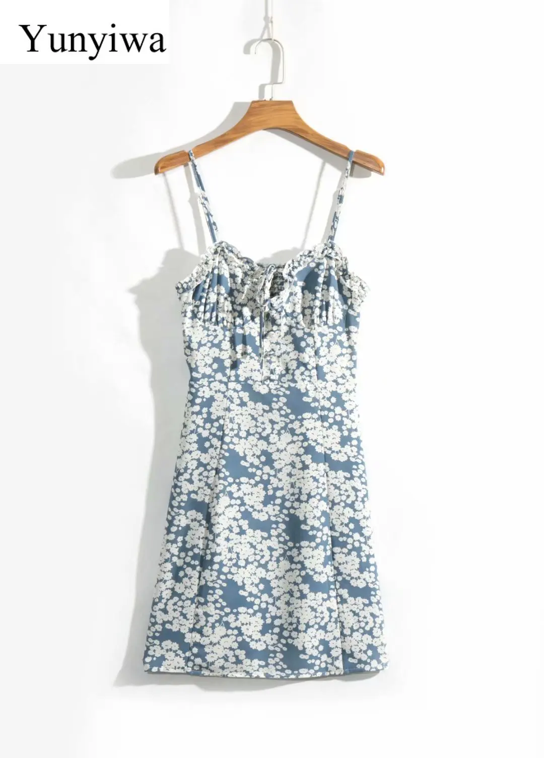 Женское платье на бретелях спагетти с цветочным принтом|Женские платья| |