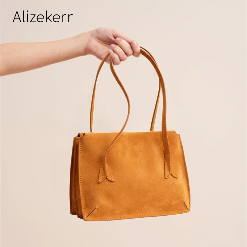 Матовая женская сумка на плечо в стиле ретро простая однотонная зеленая с