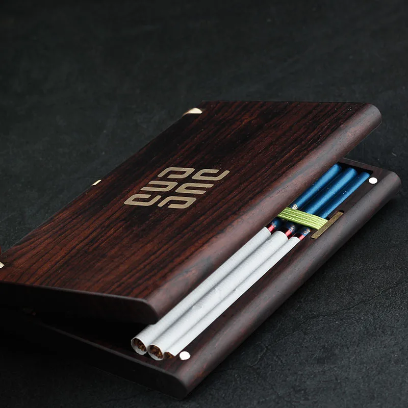 Портсигар мужской портативный деревянный креативный красный сандаловый