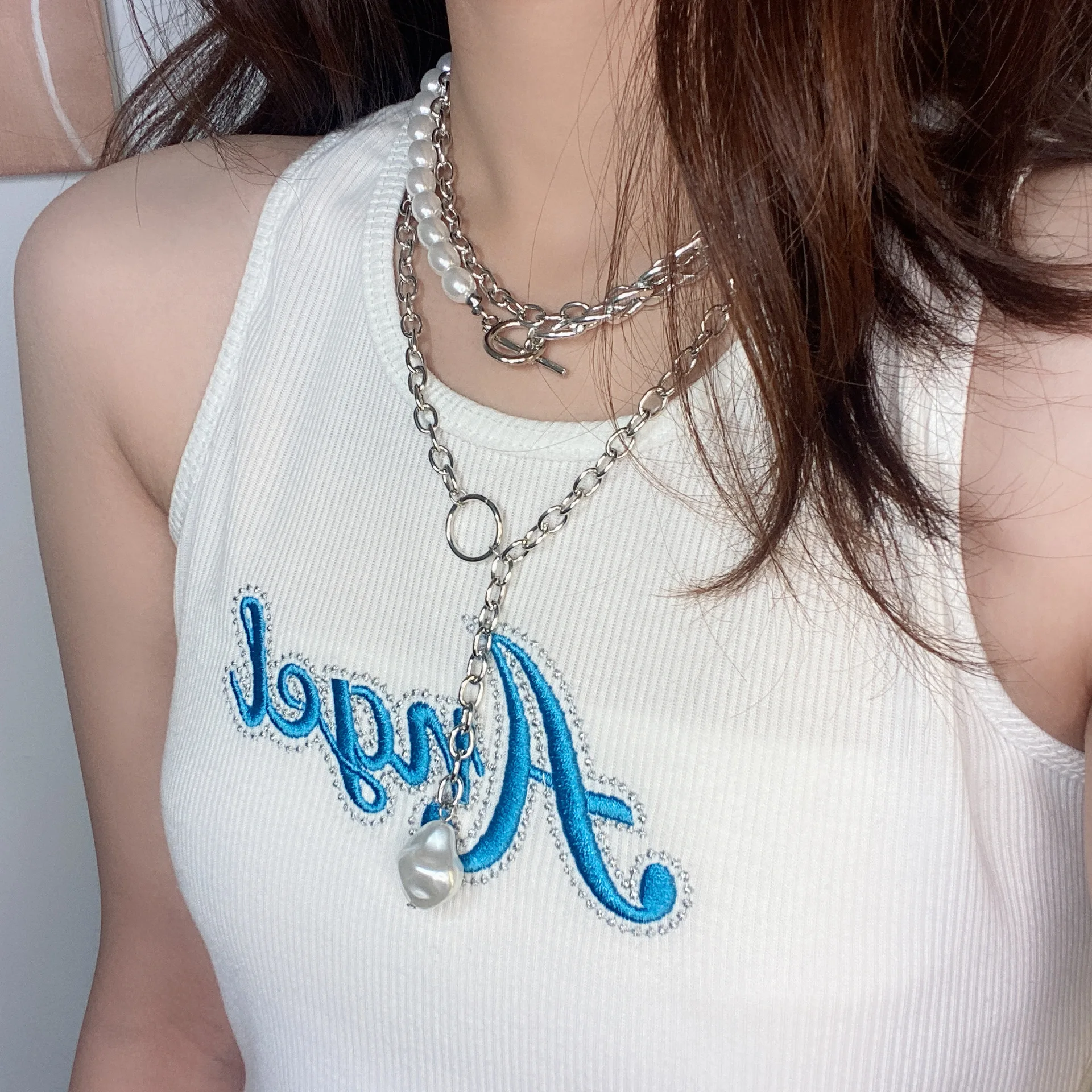 Ожерелье из слоистых золотых/серебряных толстых цепочек с жемчужным подвесом и длинными кисточками для женщин модные шокеры "Шея на 2021 год" ювелирные украшения.