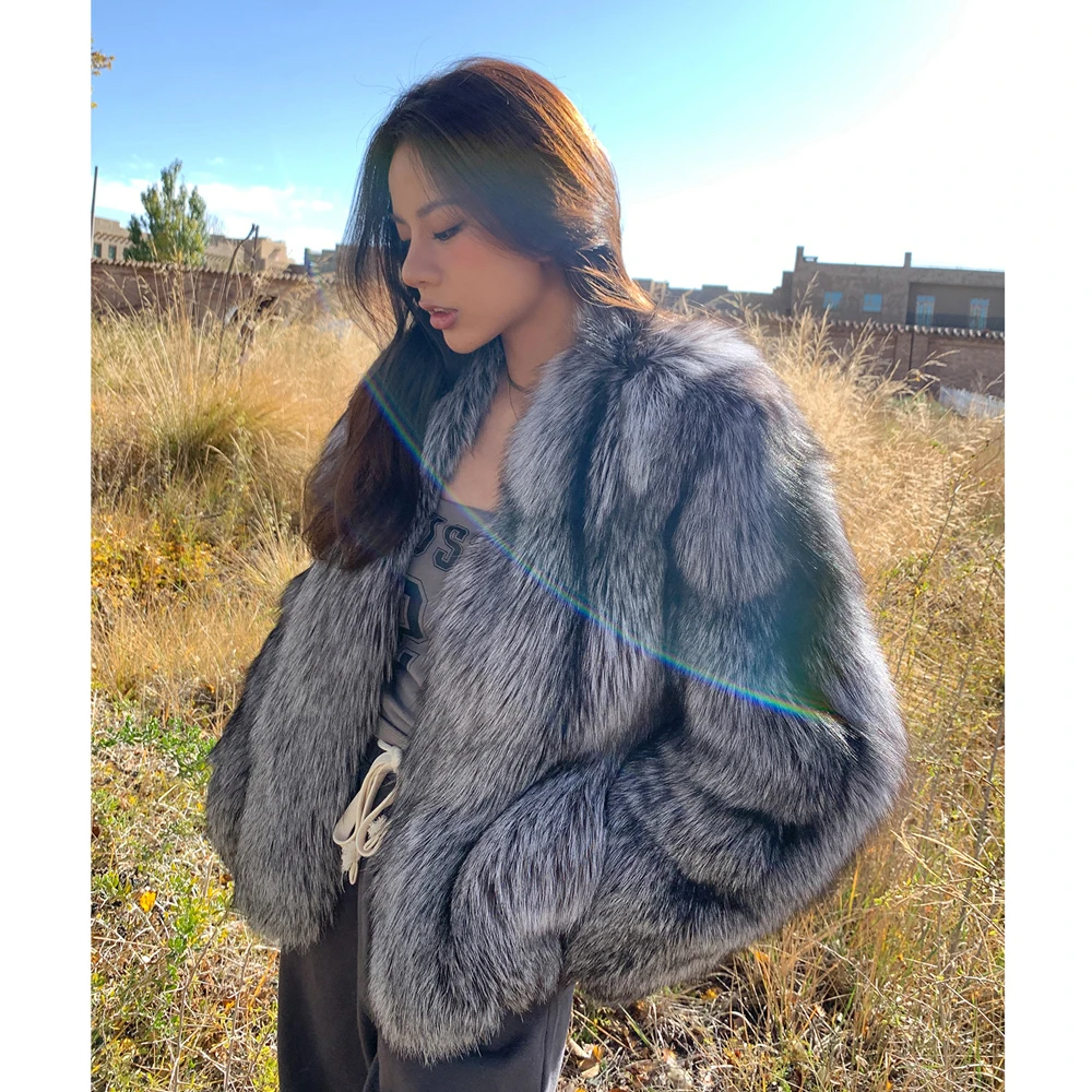 Natural Silver Fox Fur Jacket V-neck Women Winter Fashion Whole Skin Genuine Silver Fox Fur Coat for Woman Trendy Fur Overcoats